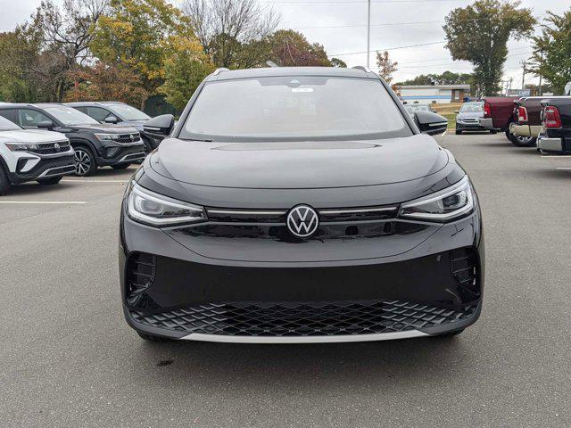 new 2023 Volkswagen ID.4 car, priced at $50,136