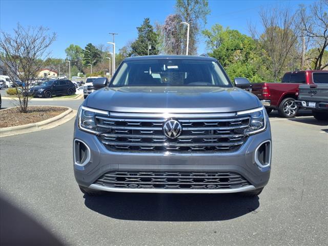 new 2025 Volkswagen Atlas car, priced at $49,156