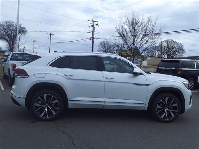 new 2025 Volkswagen Atlas Cross Sport car, priced at $51,629