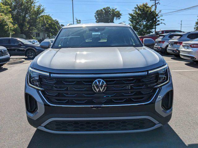 new 2024 Volkswagen Atlas Cross Sport car, priced at $37,824