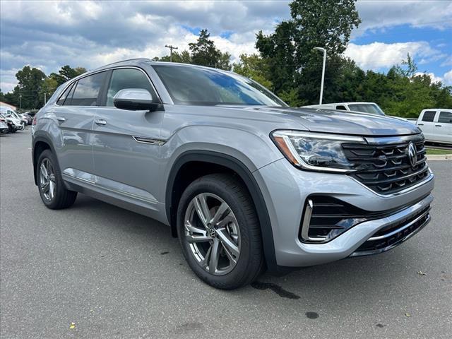 new 2024 Volkswagen Atlas Cross Sport car, priced at $43,211