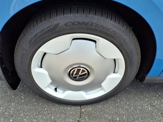 new 2025 Volkswagen ID. Buzz car, priced at $62,848