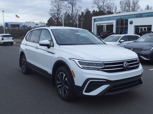 new 2024 Volkswagen Tiguan car, priced at $27,775