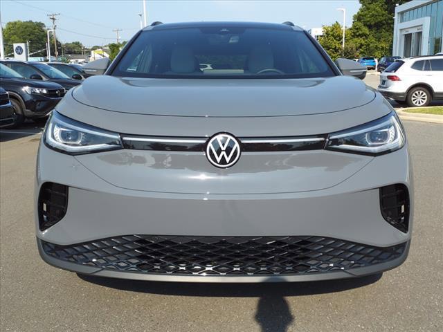 new 2024 Volkswagen ID.4 car, priced at $42,011