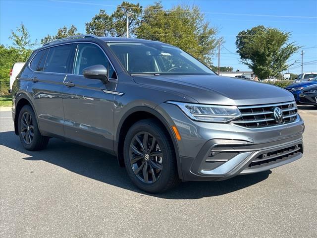 new 2024 Volkswagen Tiguan car, priced at $28,881