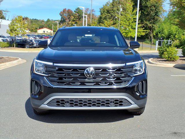 new 2026 Volkswagen Atlas Cross Sport car, priced at $40,781