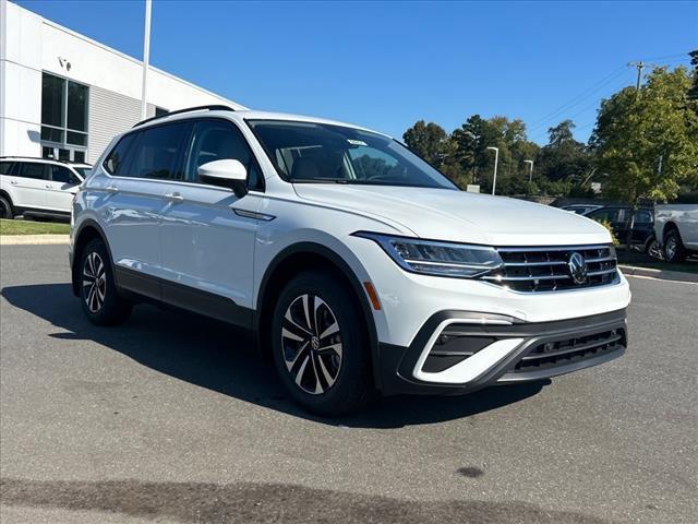 new 2024 Volkswagen Tiguan car, priced at $28,215