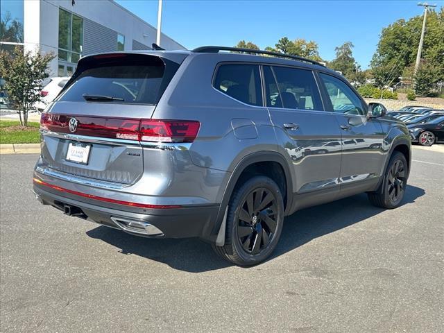 new 2024 Volkswagen Atlas car, priced at $39,105