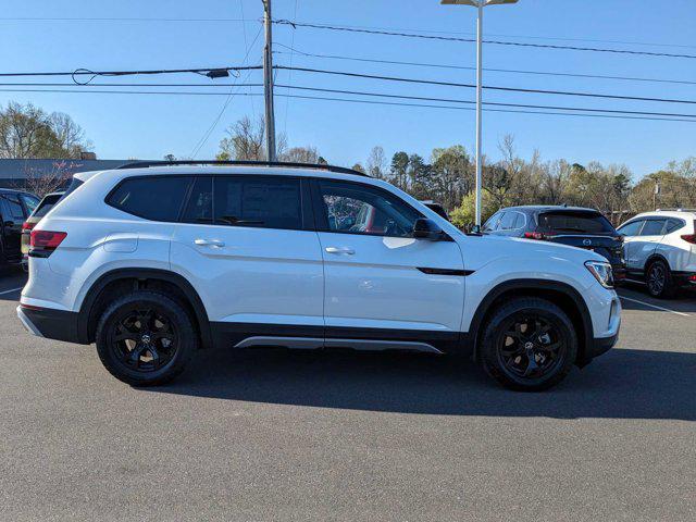 new 2024 Volkswagen Atlas car, priced at $49,380