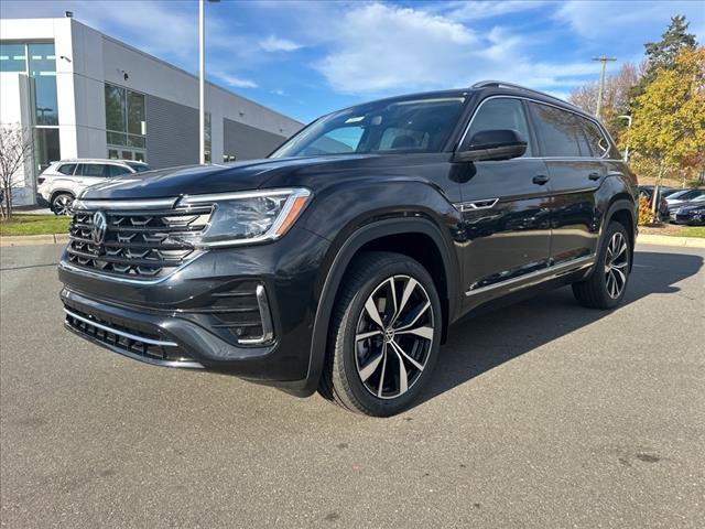 new 2025 Volkswagen Atlas car, priced at $51,640