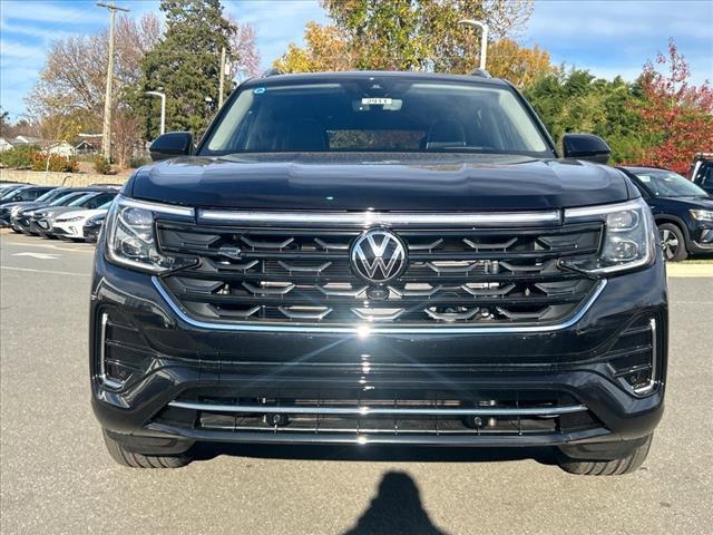 new 2025 Volkswagen Atlas car, priced at $51,640