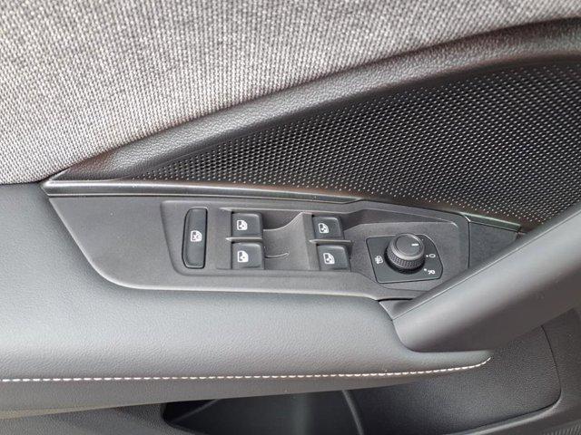 new 2025 Volkswagen Tiguan car, priced at $28,015