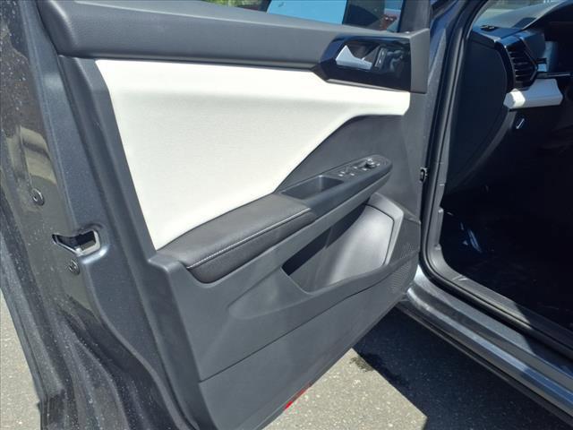 new 2025 Volkswagen Taos car, priced at $25,511