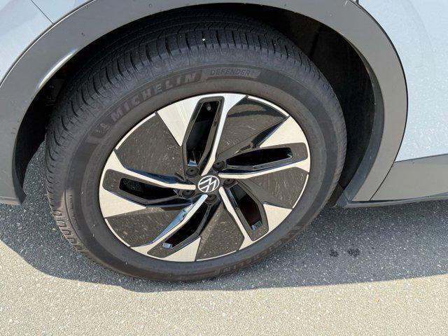used 2022 Volkswagen ID.4 car, priced at $23,283