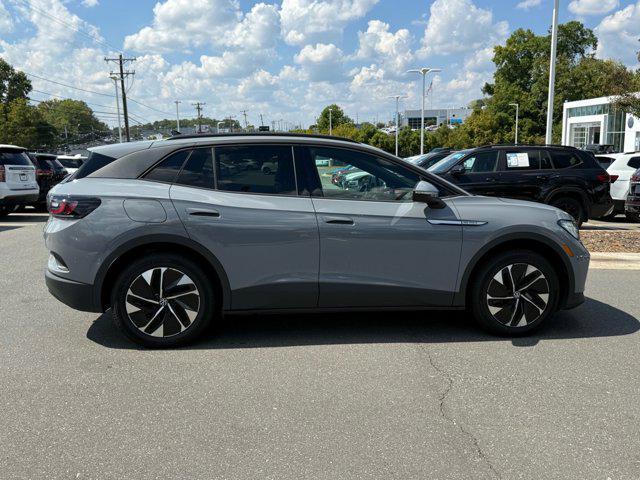 used 2022 Volkswagen ID.4 car, priced at $23,283