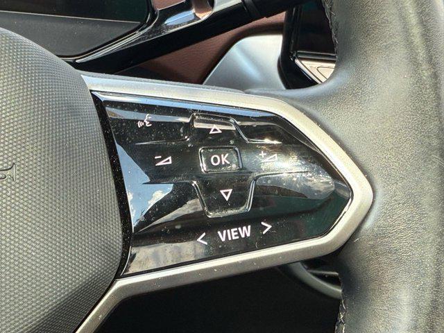 used 2022 Volkswagen ID.4 car, priced at $23,283