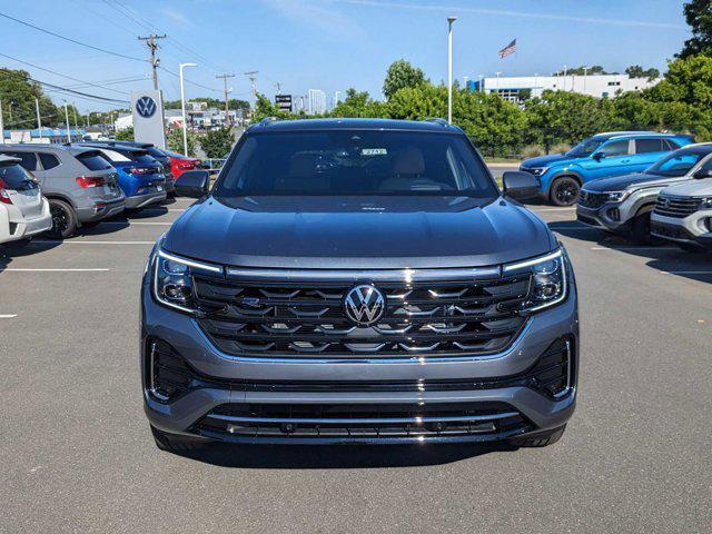 new 2024 Volkswagen Atlas Cross Sport car, priced at $43,388