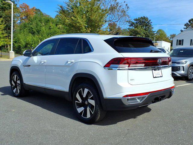 new 2026 Volkswagen Atlas Cross Sport car, priced at $49,417