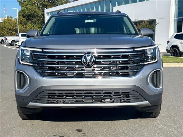 new 2024 Volkswagen Atlas car, priced at $39,183