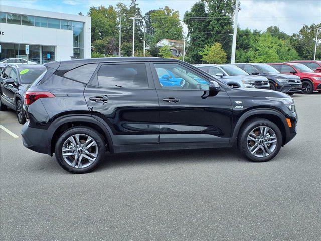 used 2023 Kia Seltos car, priced at $19,998