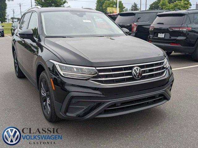 new 2024 Volkswagen Tiguan car, priced at $29,988