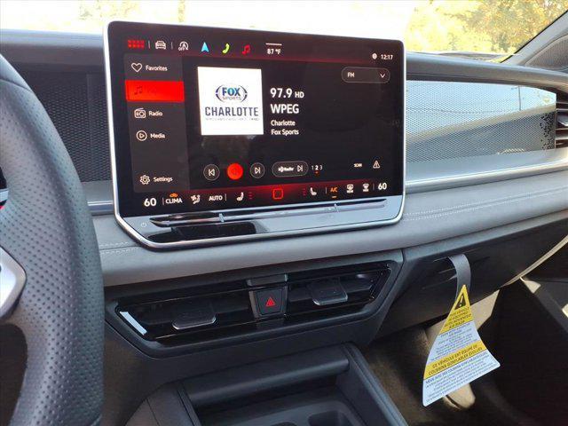 new 2025 Volkswagen Tiguan car, priced at $35,931