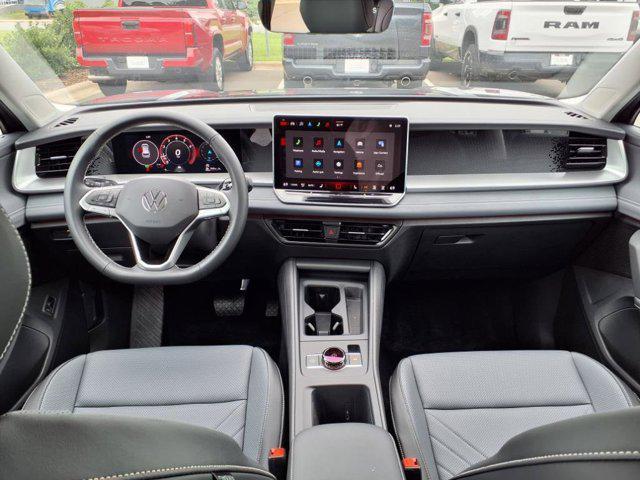 new 2025 Volkswagen Tiguan car, priced at $33,618