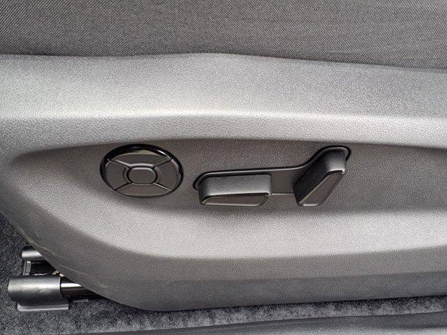 new 2025 Volkswagen Tiguan car, priced at $33,618