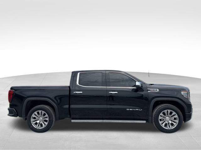 new 2025 GMC Sierra 1500 car, priced at $73,320