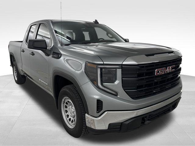 new 2024 GMC Sierra 1500 car, priced at $33,995