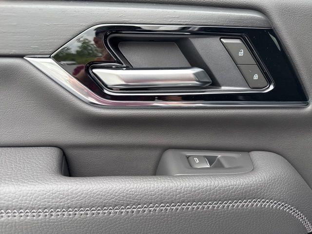new 2025 GMC Yukon XL car, priced at $92,300