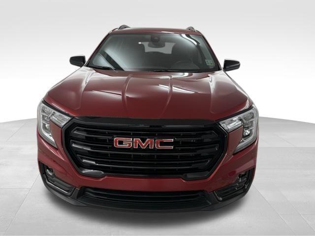 new 2024 GMC Terrain car, priced at $31,995