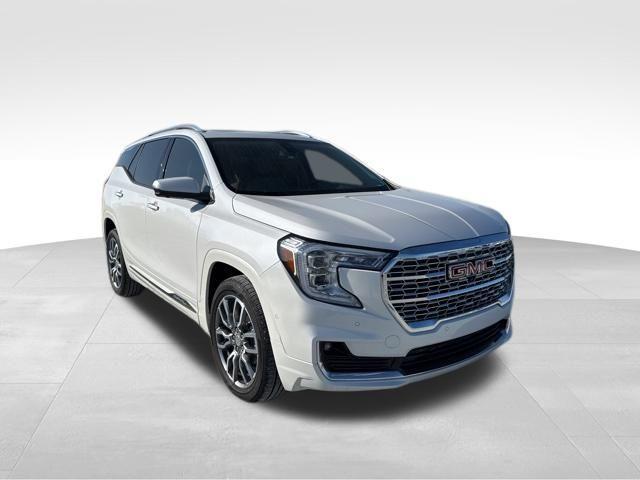 new 2024 GMC Terrain car, priced at $39,500