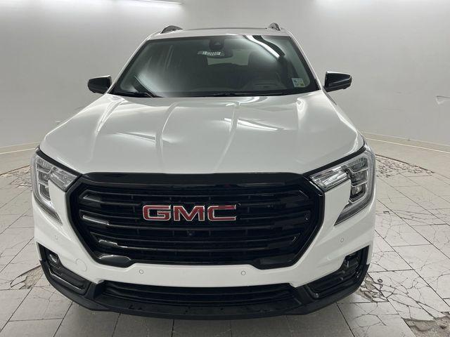 new 2024 GMC Terrain car, priced at $33,995