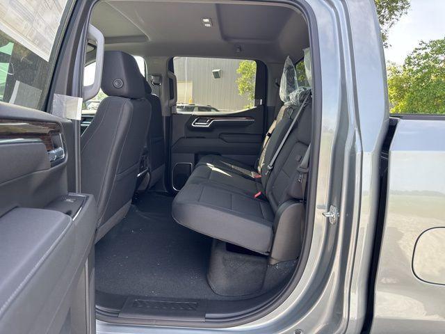 new 2025 GMC Sierra 1500 car, priced at $59,230