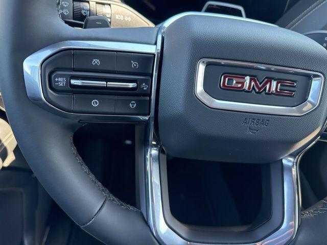 new 2025 GMC Yukon XL car, priced at $75,215