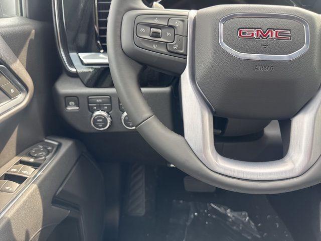 new 2025 GMC Sierra 1500 car, priced at $57,940