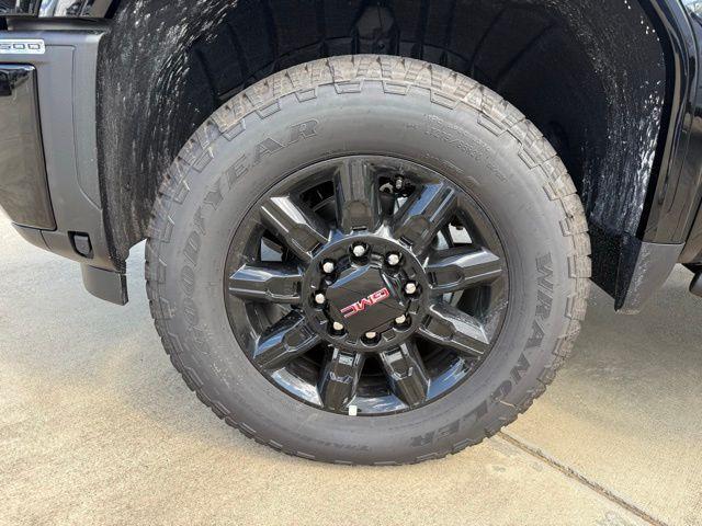 new 2025 GMC Sierra 2500 car, priced at $82,995