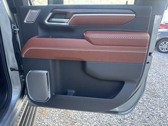 new 2025 GMC Sierra 2500 car, priced at $92,995