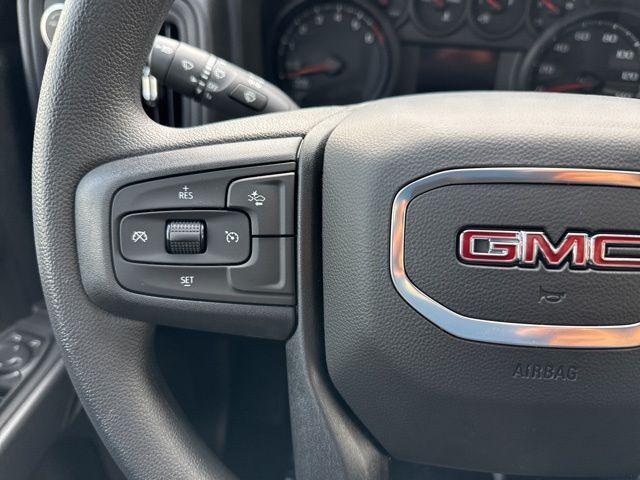 new 2025 GMC Sierra 1500 car, priced at $53,945