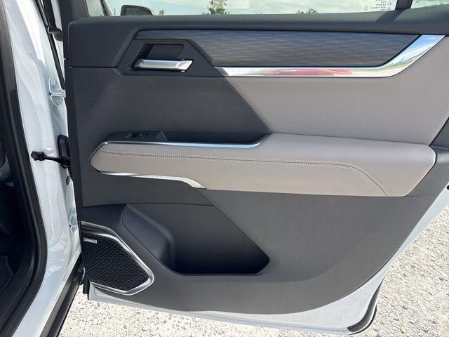new 2025 GMC Acadia car, priced at $45,296