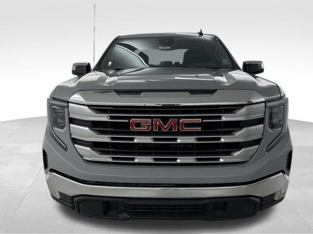 new 2025 GMC Sierra 1500 car, priced at $45,995