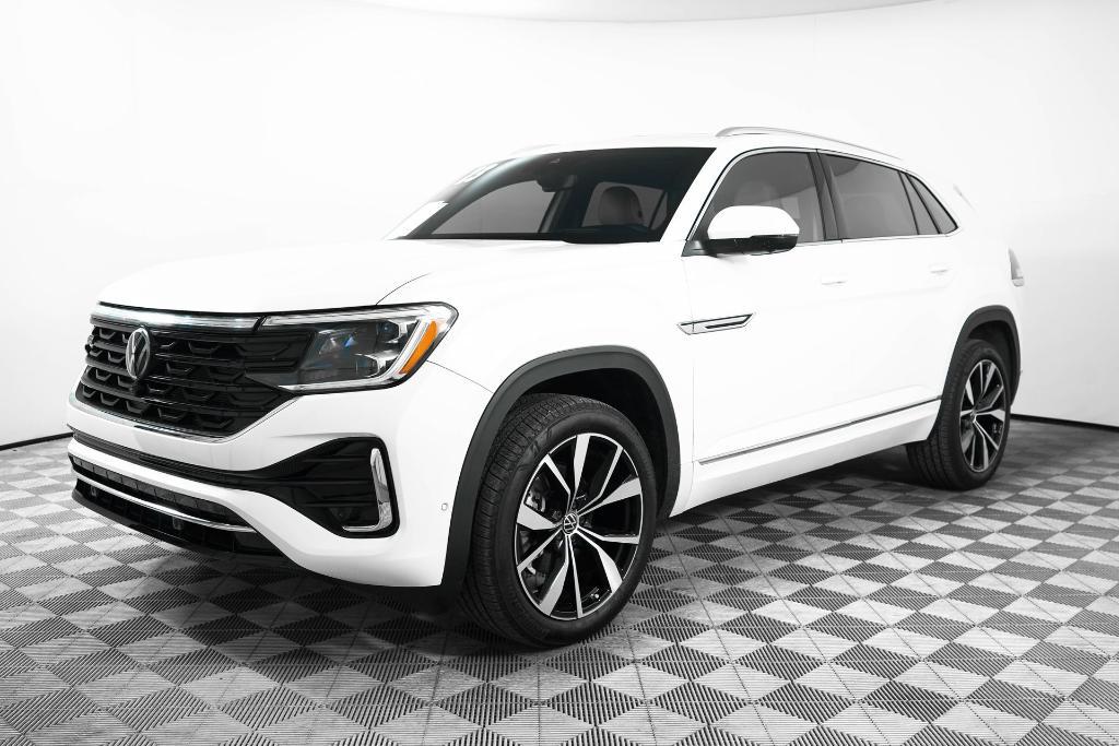 used 2024 Volkswagen Atlas Cross Sport car, priced at $43,587