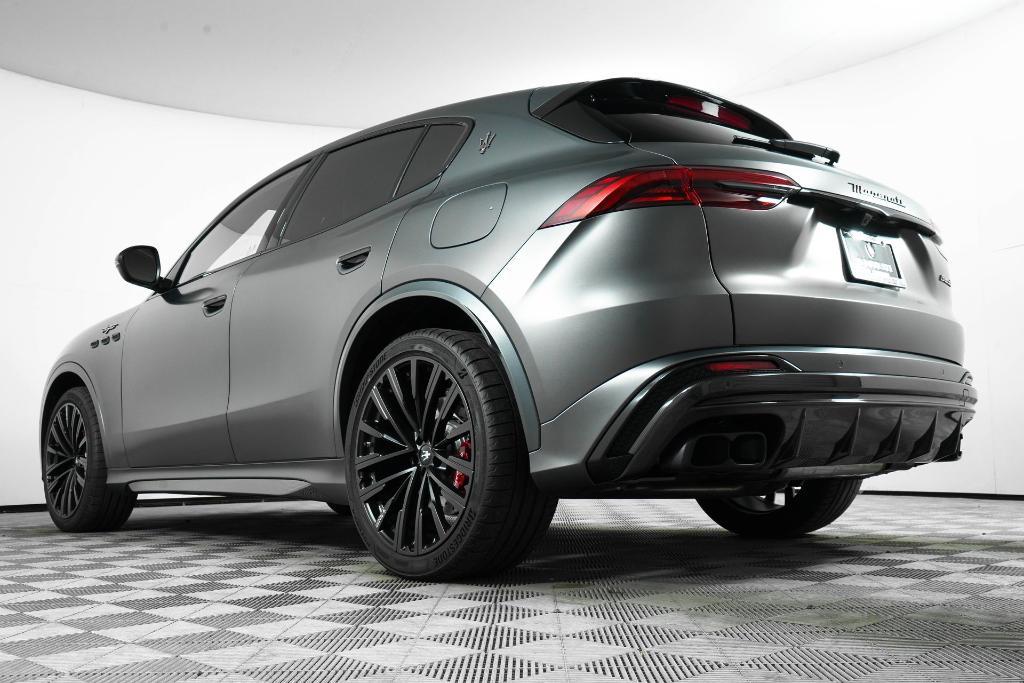 new 2025 Maserati Grecale car, priced at $136,405