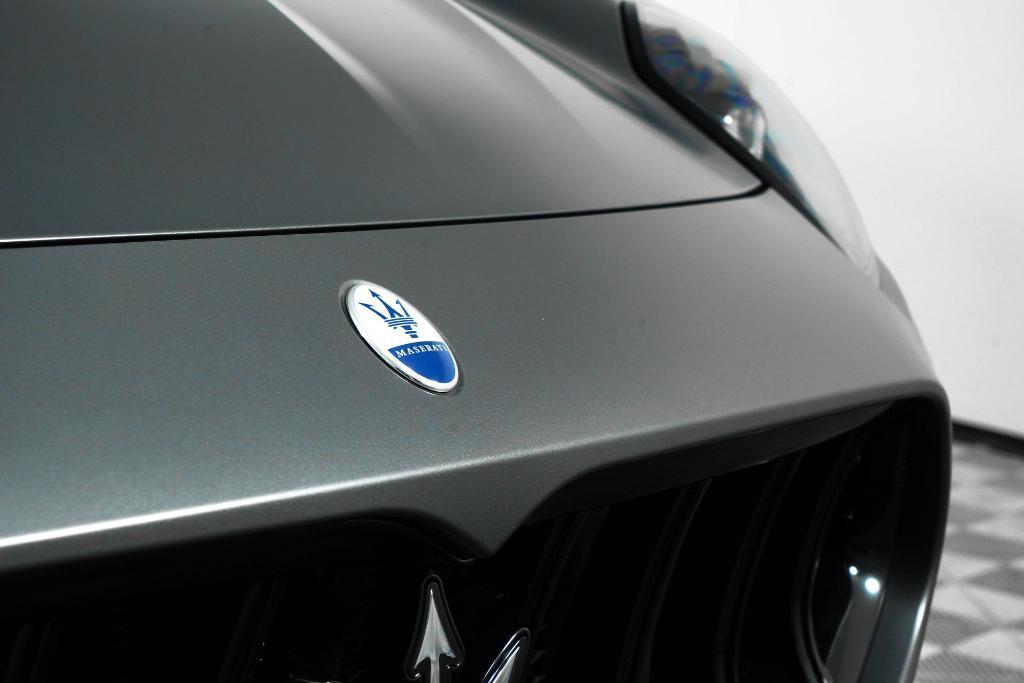new 2025 Maserati Grecale car, priced at $136,405
