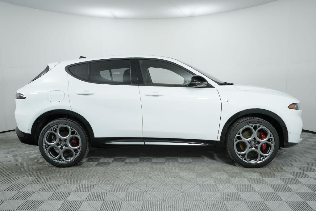 new 2024 Alfa Romeo Tonale car, priced at $44,140