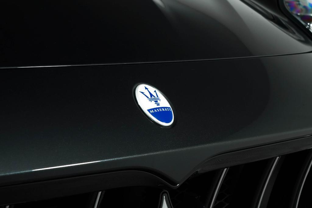 new 2025 Maserati Grecale car, priced at $83,805