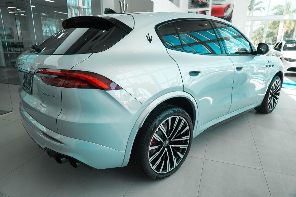 new 2025 Maserati Grecale car, priced at $101,625