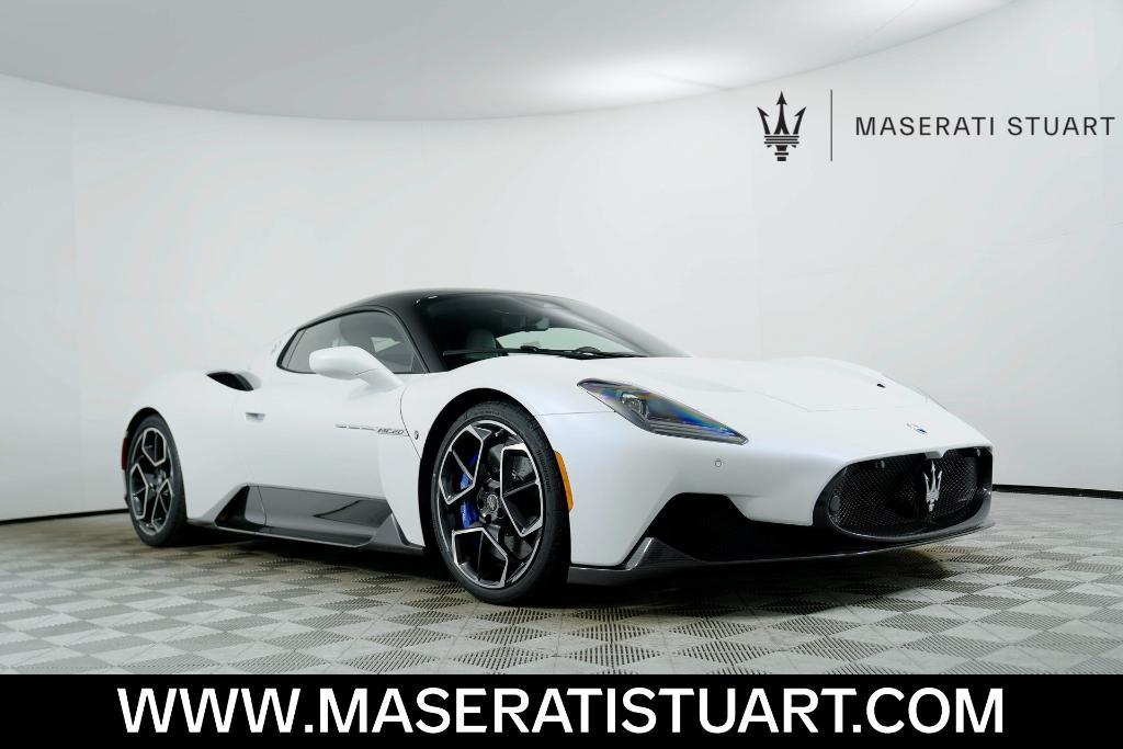 new 2023 Maserati MC20 car, priced at $329,695