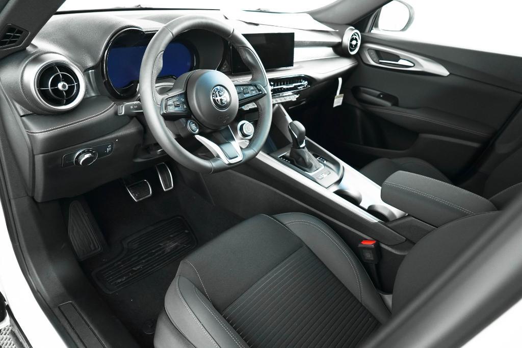 new 2025 Alfa Romeo Tonale car, priced at $38,530